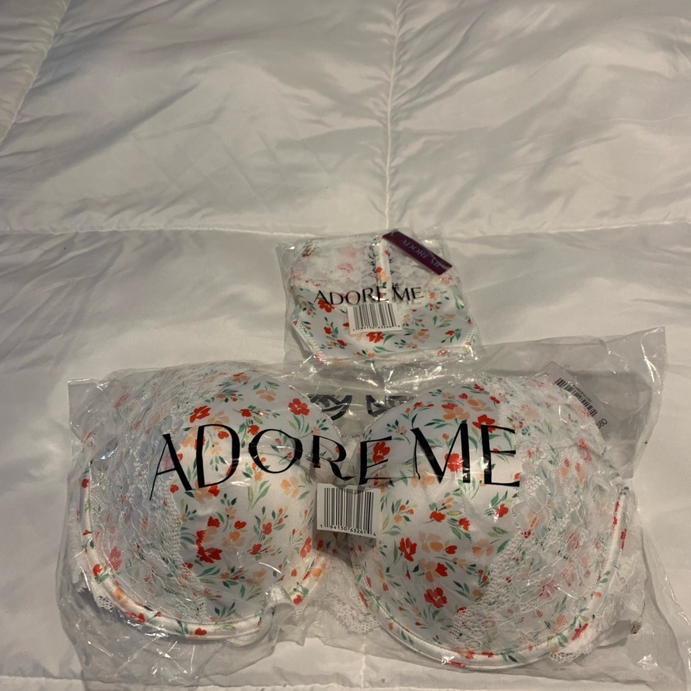 Bra and pantyset